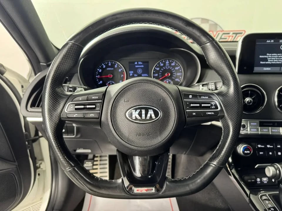 2021 Kia Stinger GT - Image 13 of 20