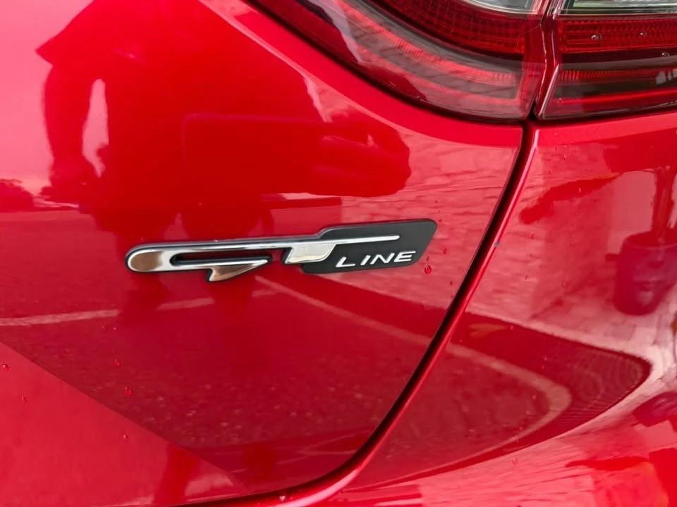 2021 Kia Stinger - Image 15 of 20
