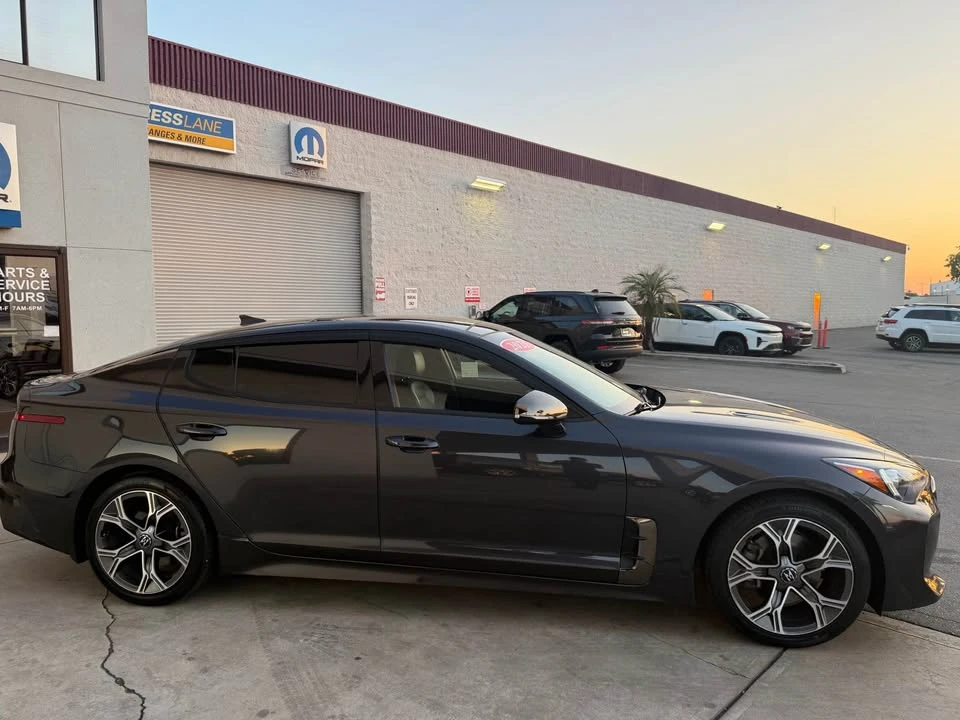 2021 Kia Stinger GT - Image 4 of 6