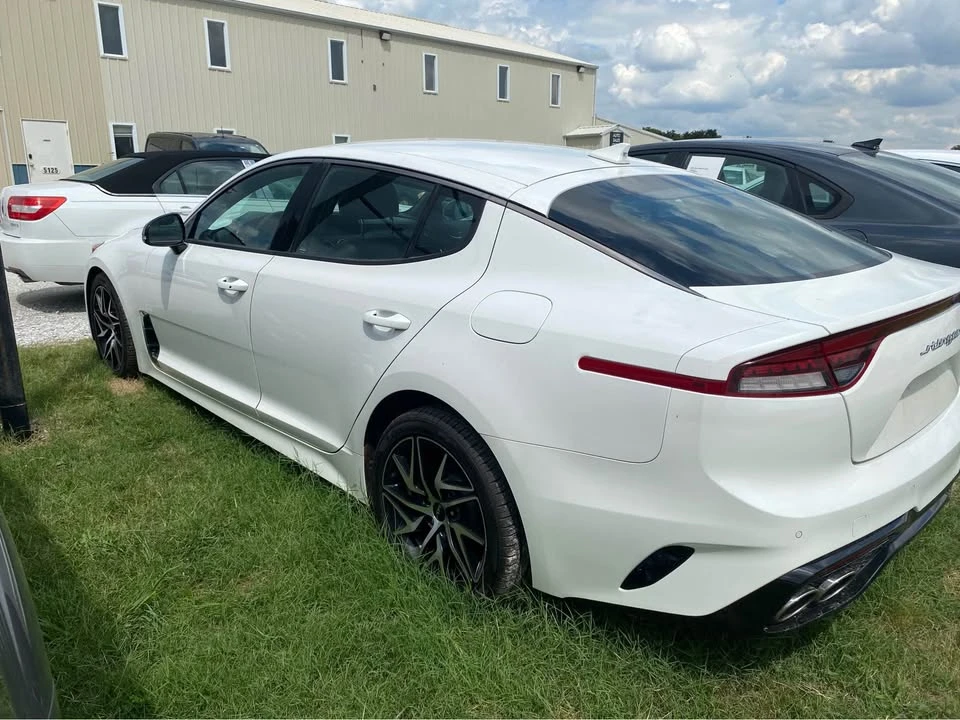 2021 Kia Stinger - Image 4 of 13