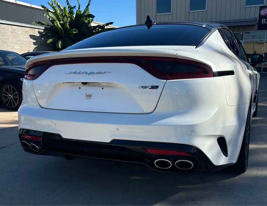 2021 Kia Stinger - Image 3 of 10