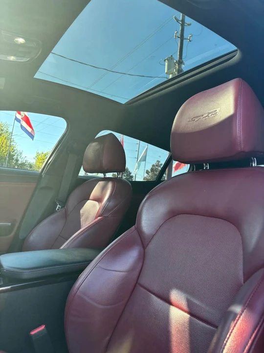 2021 Kia Stinger - Image 6 of 10