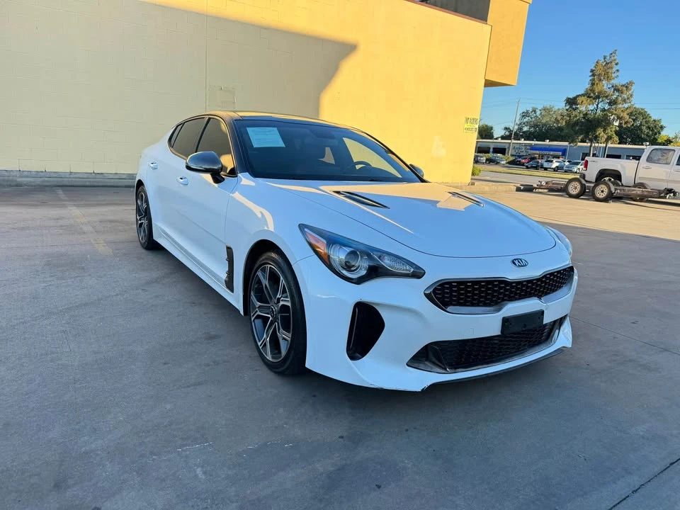 2021 Kia Stinger - Image 3 of 10