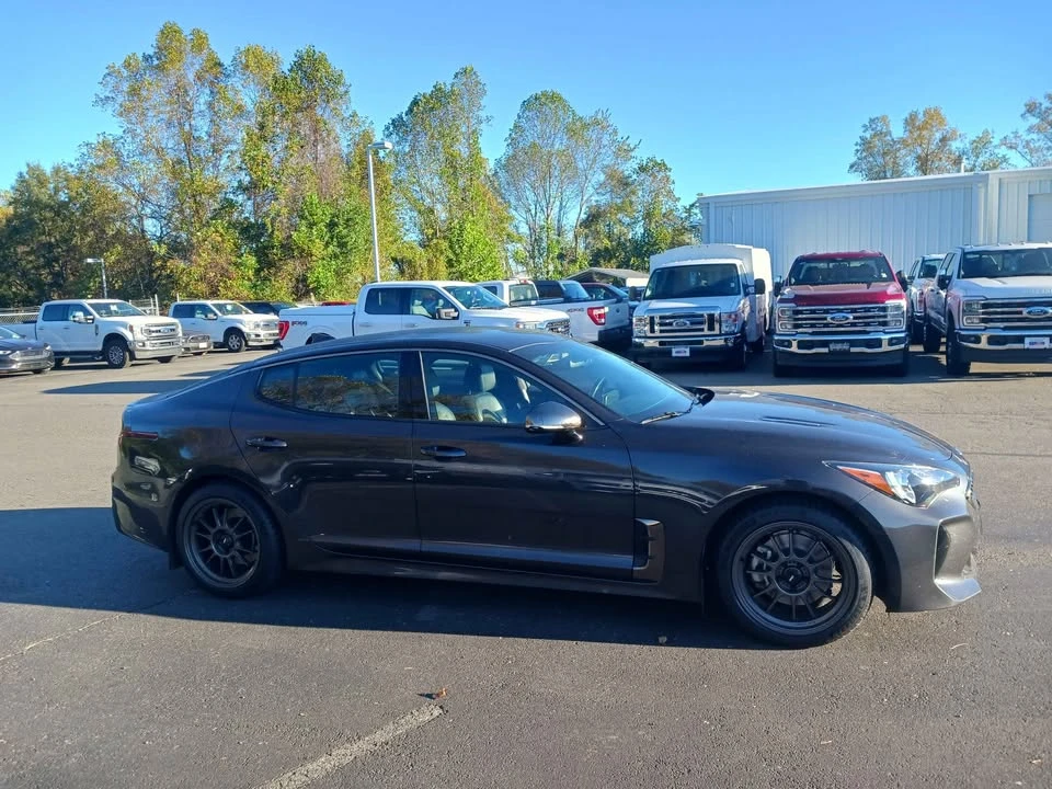 2021 Kia Stinger GT - Image 4 of 11
