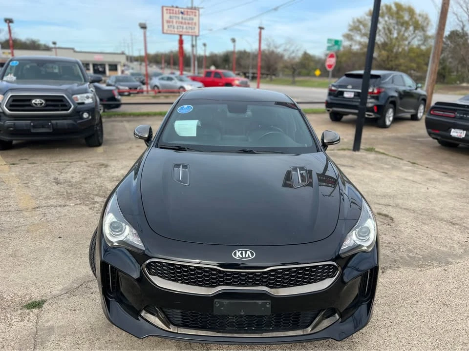 2021 Kia Stinger - Image 2 of 10