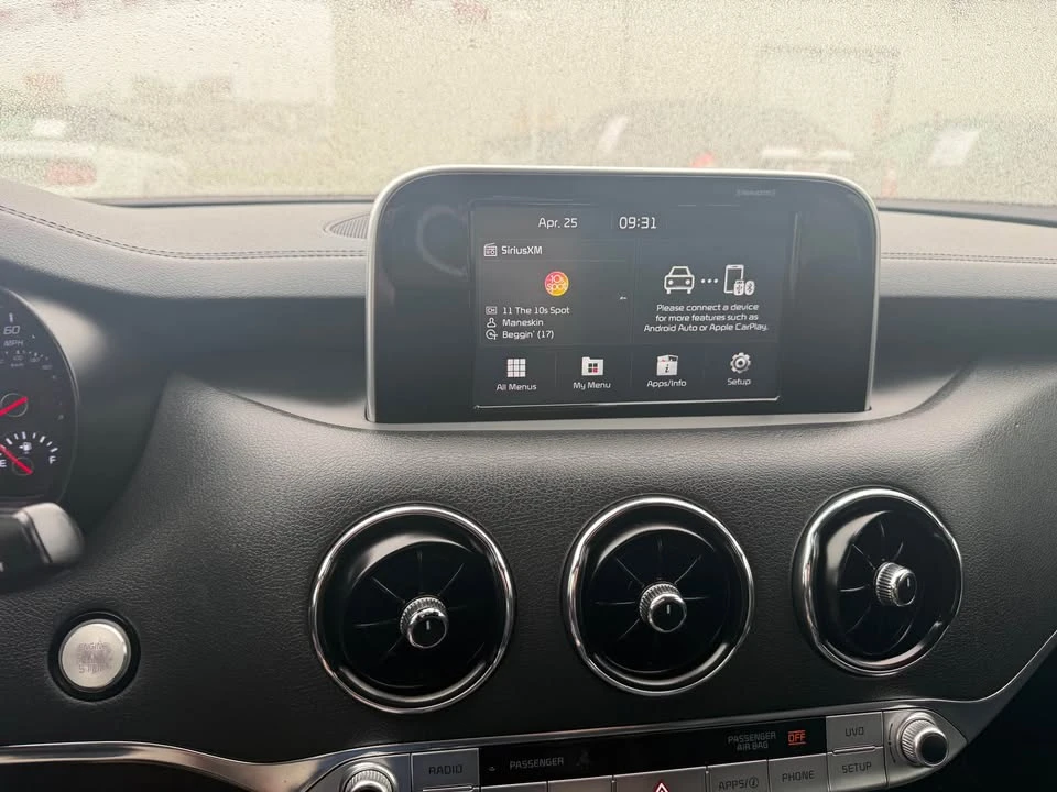 2021 Kia Stinger - Image 13 of 14