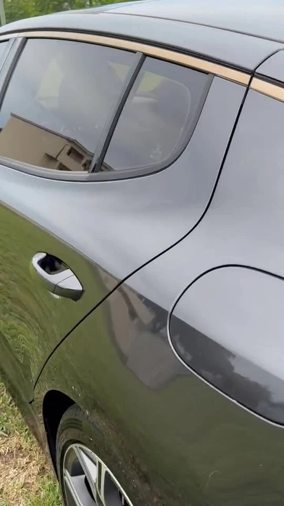 2021 Kia Stinger - Image 17 of 17