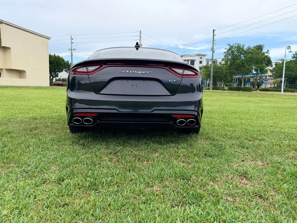 2021 Kia Stinger - Image 3 of 17