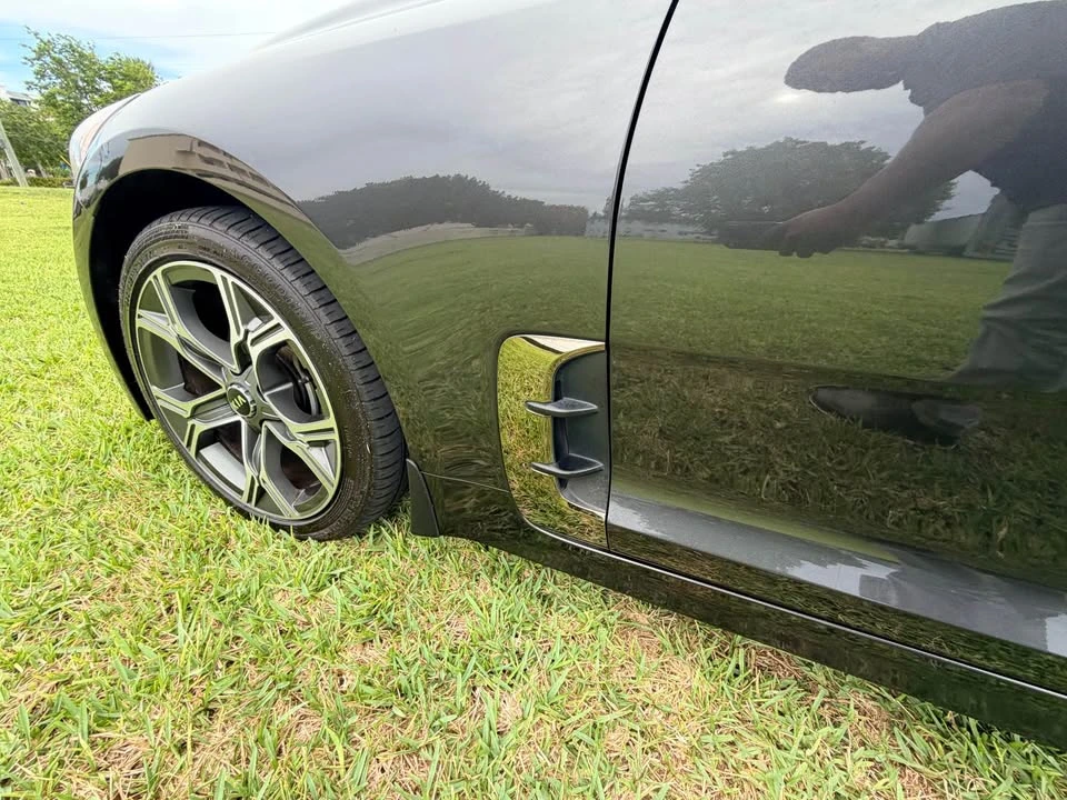 2021 Kia Stinger - Image 15 of 17