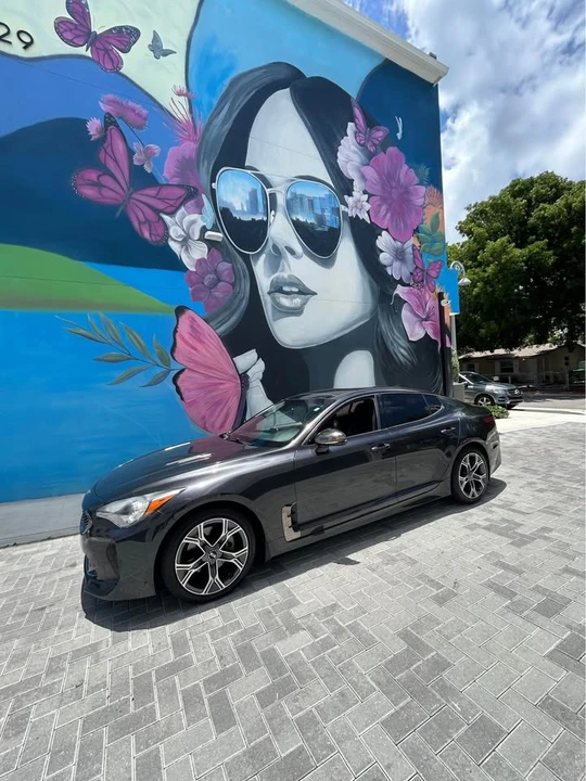 2021 Kia Stinger - Image 2 of 9