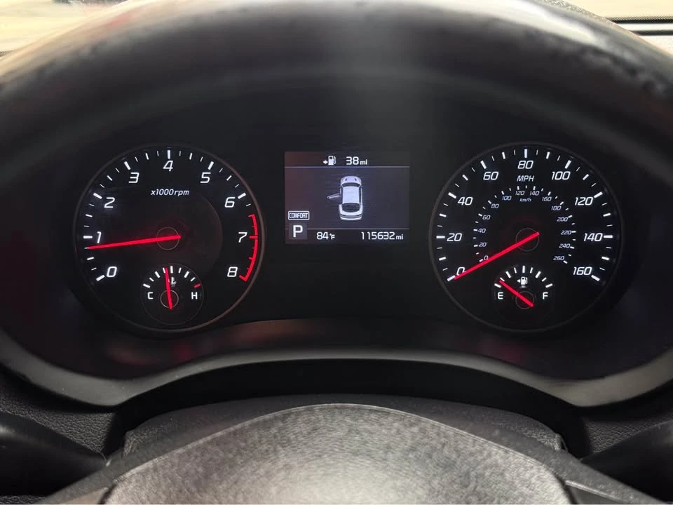 2021 Kia Stinger - Image 15 of 17