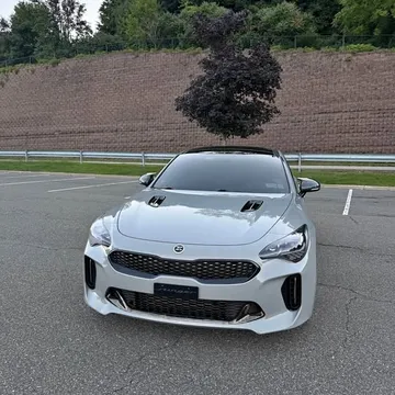 2021 Kia Stinger GT-Line Sedan 4D