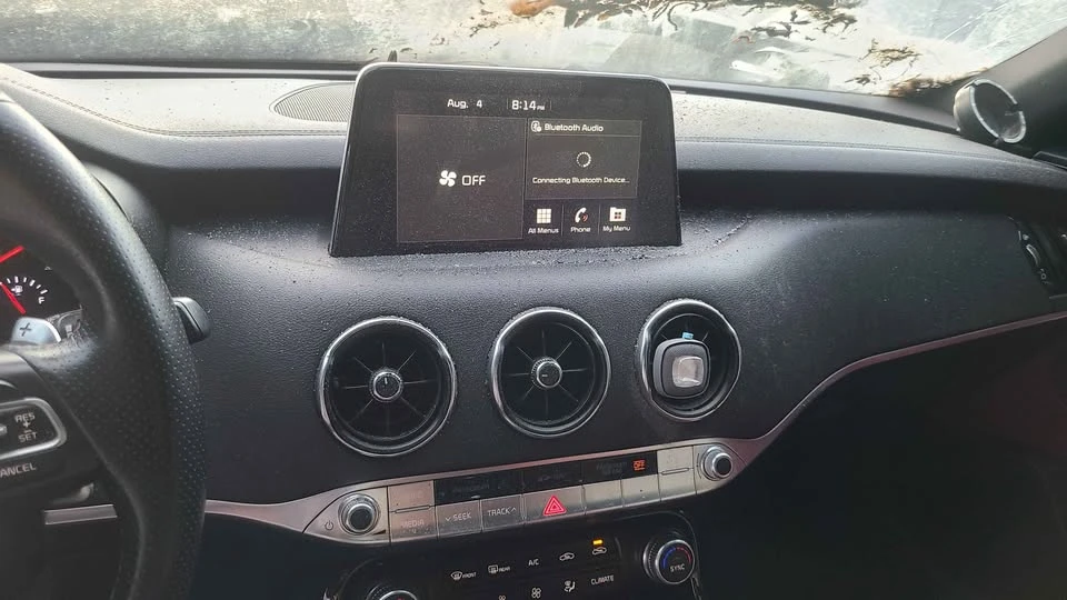 2021 Kia Stinger - Image 10 of 12