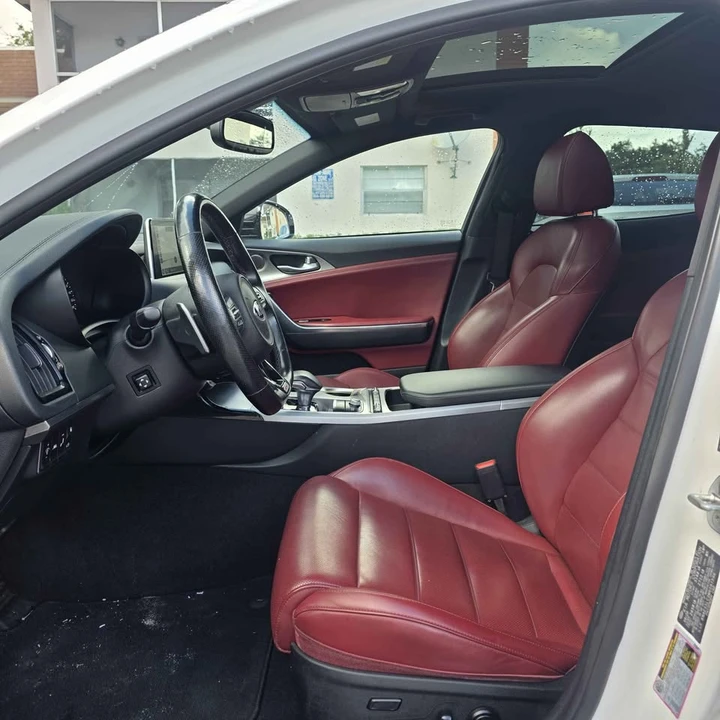 2021 Kia Stinger - Image 17 of 17