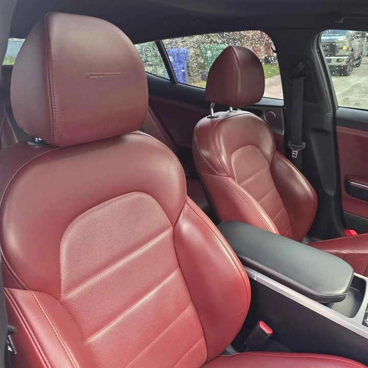2021 Kia Stinger - Image 11 of 17