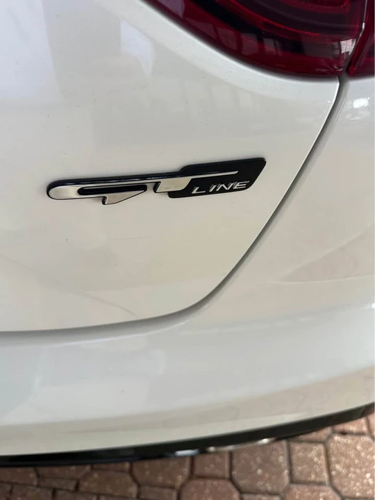 2021 Kia Stinger - Image 7 of 15