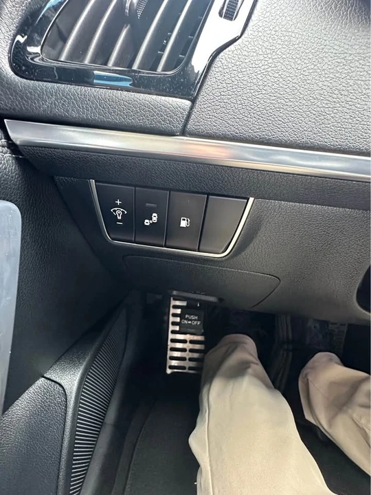 2021 Kia Stinger - Image 12 of 15
