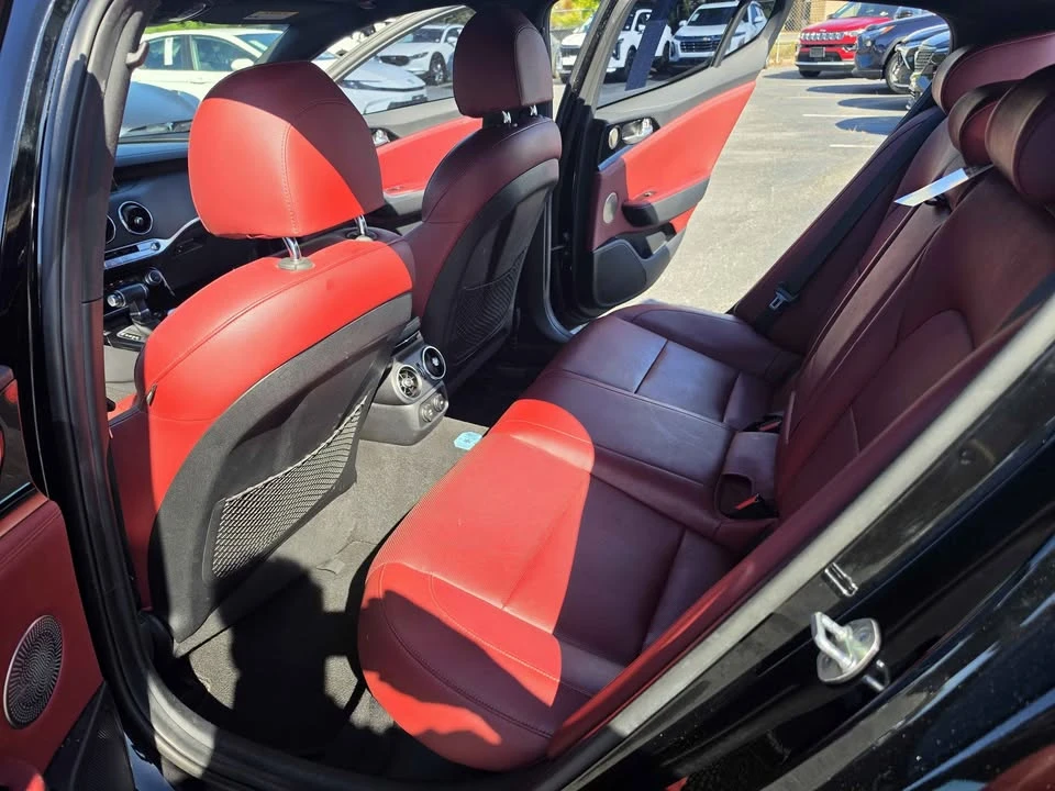 2021 Kia Stinger - Image 11 of 11