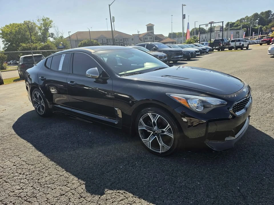 2021 Kia Stinger - Image 2 of 11