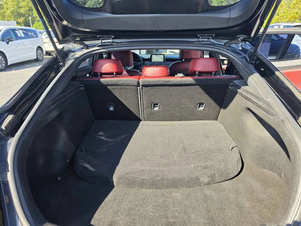 2021 Kia Stinger - Image 9 of 11