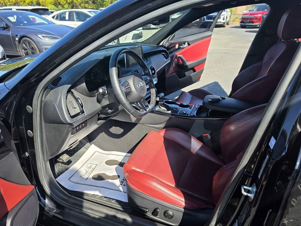 2021 Kia Stinger - Image 10 of 11