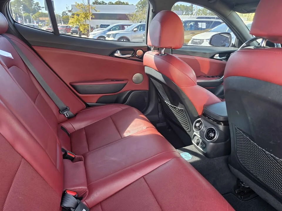 2021 Kia Stinger - Image 8 of 11