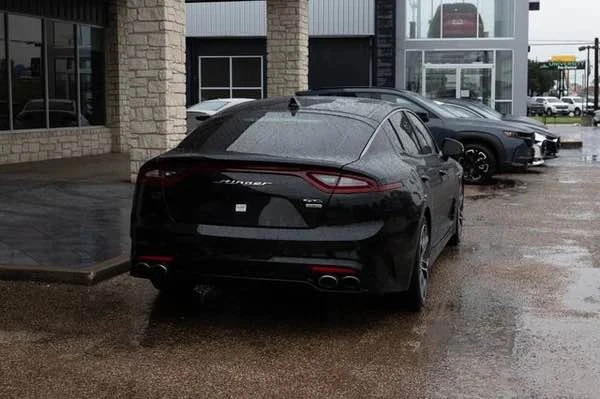 2021 Kia Stinger - Image 3 of 6