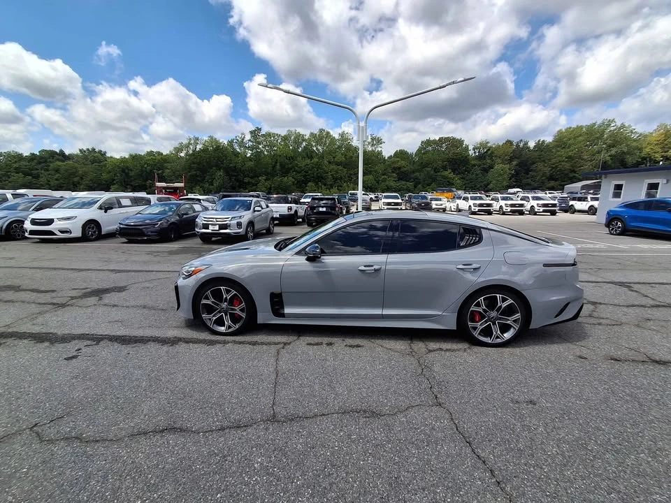 2021 Kia Stinger GT - Image 2 of 12
