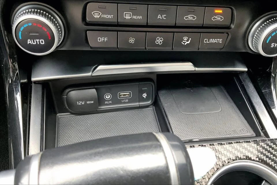 2021 Kia Stinger GT - Image 15 of 20