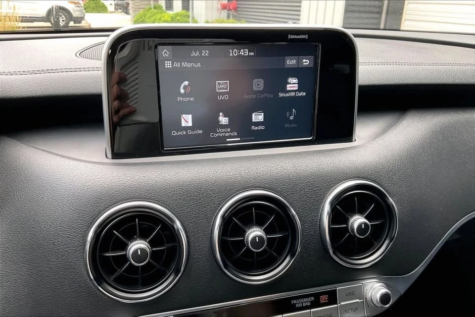 2021 Kia Stinger GT - Image 9 of 20