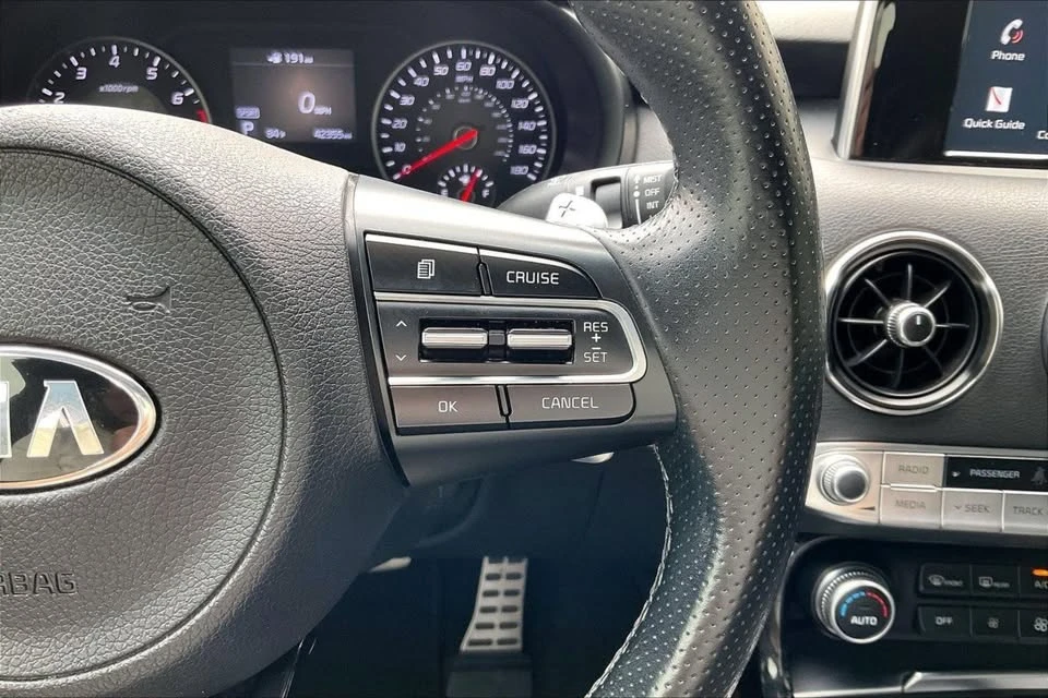 2021 Kia Stinger GT - Image 11 of 20