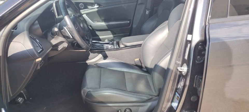 2021 Kia Stinger GT - Image 10 of 18
