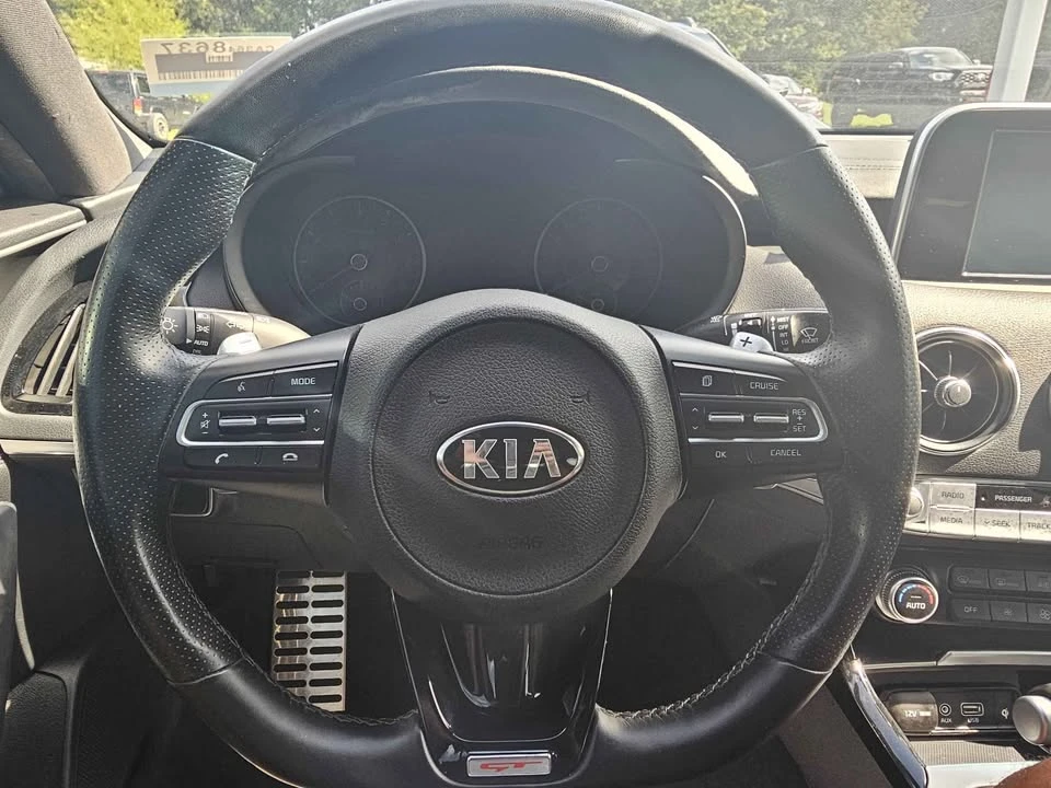 2021 Kia Stinger GT - Image 10 of 14