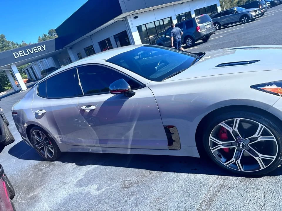 2021 Kia Stinger GT - Image 4 of 12