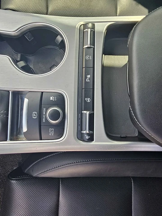 2021 Kia Stinger GT - Image 9 of 14