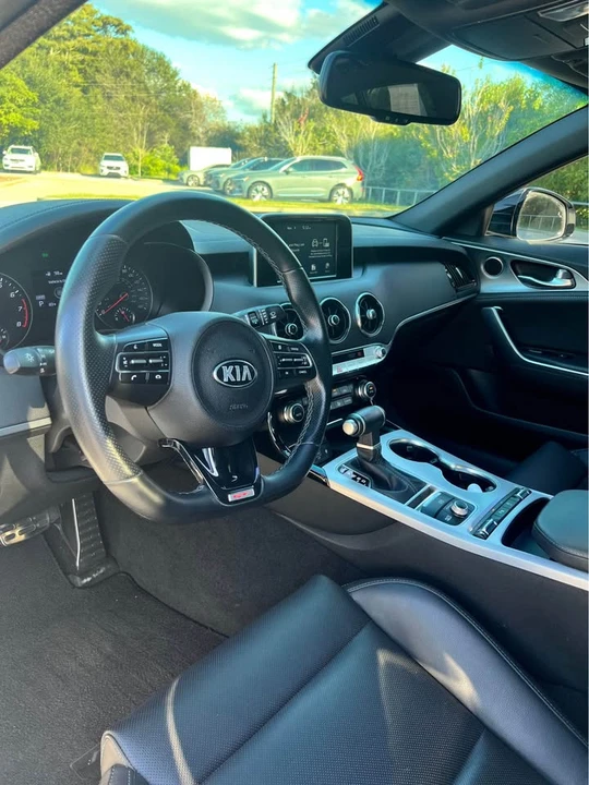 2021 Kia Stinger GT - Image 4 of 4
