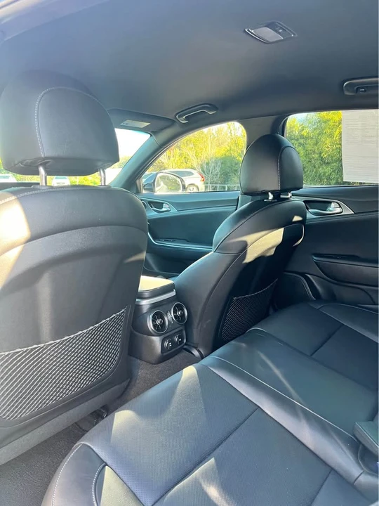 2021 Kia Stinger GT - Image 3 of 4