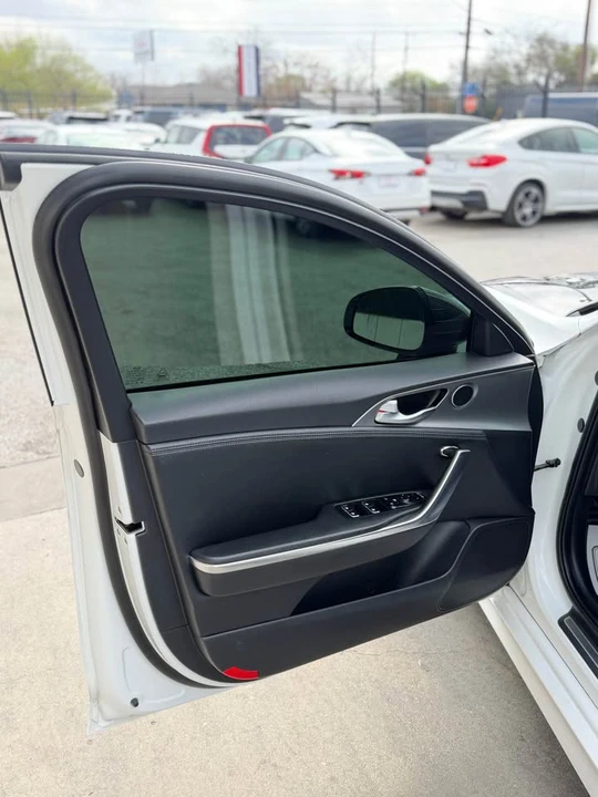 2021 Kia Stinger GT - Image 7 of 13