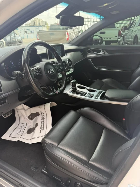 2021 Kia Stinger GT - Image 4 of 7