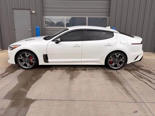 2021 Kia Stinger GT - Image 2 of 10
