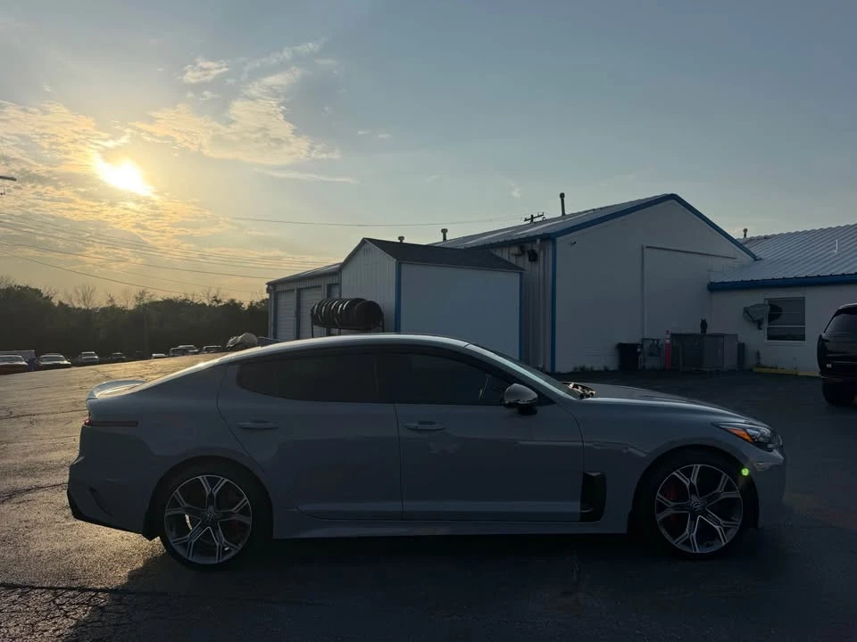 2021 Kia Stinger GT - Image 8 of 20