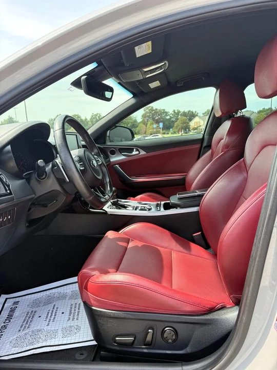 2021 Kia Stinger GT - Image 4 of 16