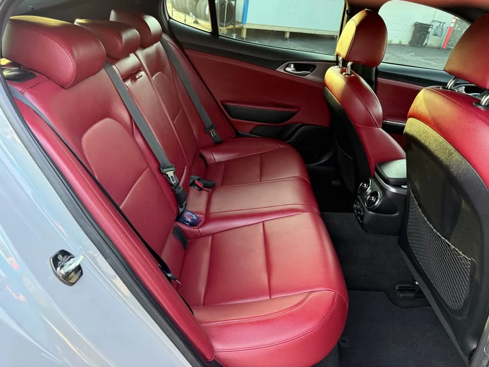 2021 Kia Stinger GT - Image 10 of 20