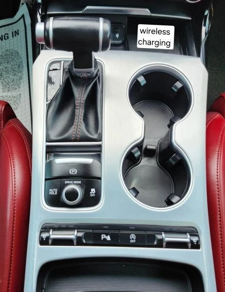 2021 Kia Stinger GT - Image 15 of 19