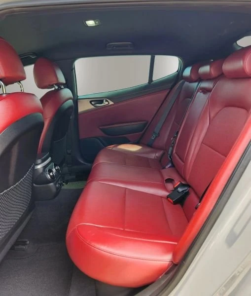 2021 Kia Stinger GT - Image 5 of 18