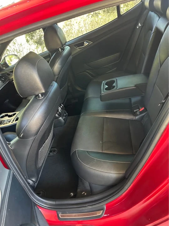 2021 Kia Stinger GT - Image 6 of 8