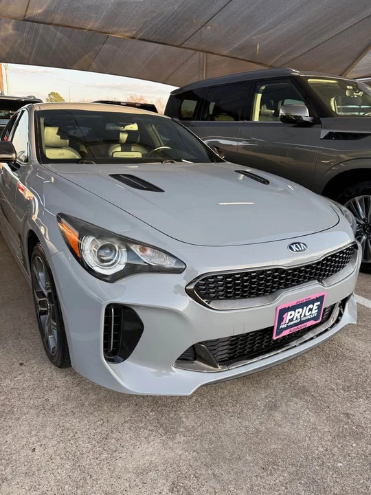 2021 Kia Stinger GT - Image 4 of 7
