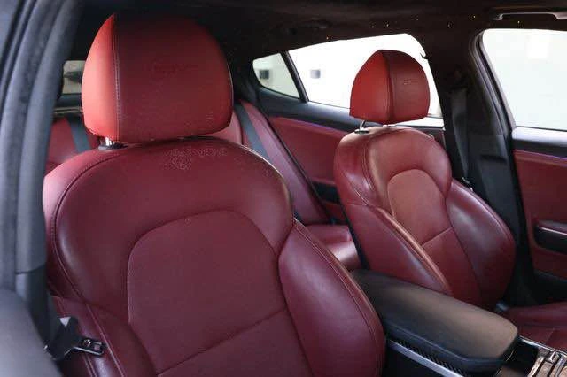 2021 Kia Stinger GT - Image 11 of 17