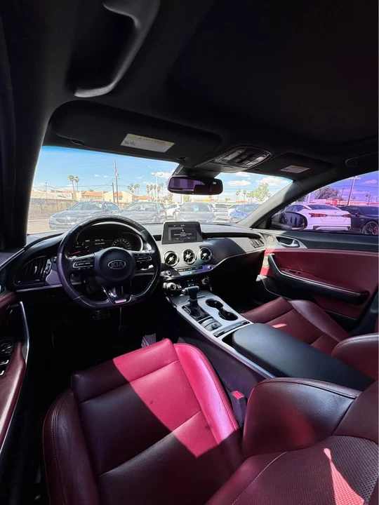 2021 Kia Stinger GT - Image 7 of 8