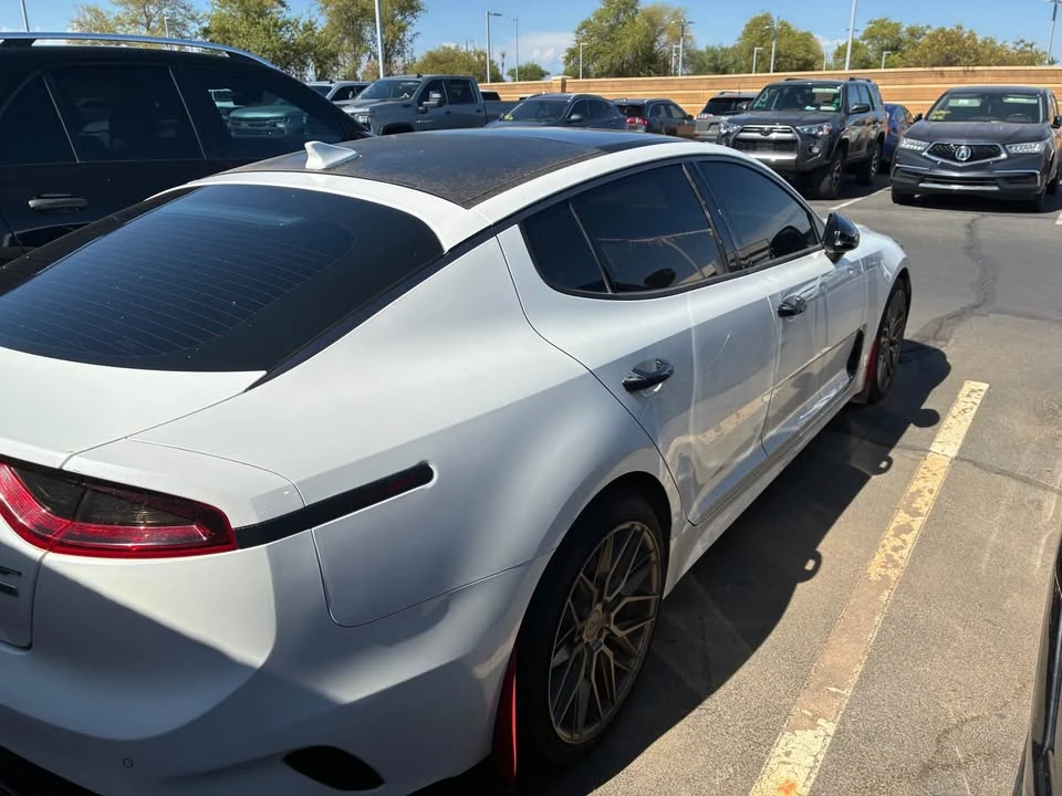 2021 Kia Stinger GT - Image 4 of 7